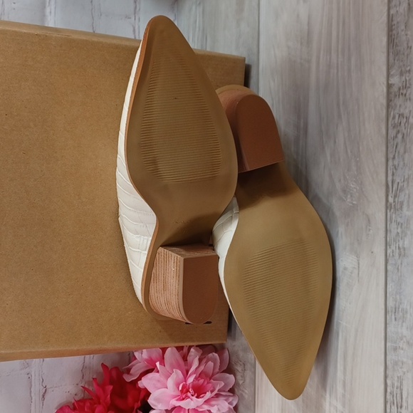 KAANAS Brunello NIB Anthropologie - Picture 4 of 8